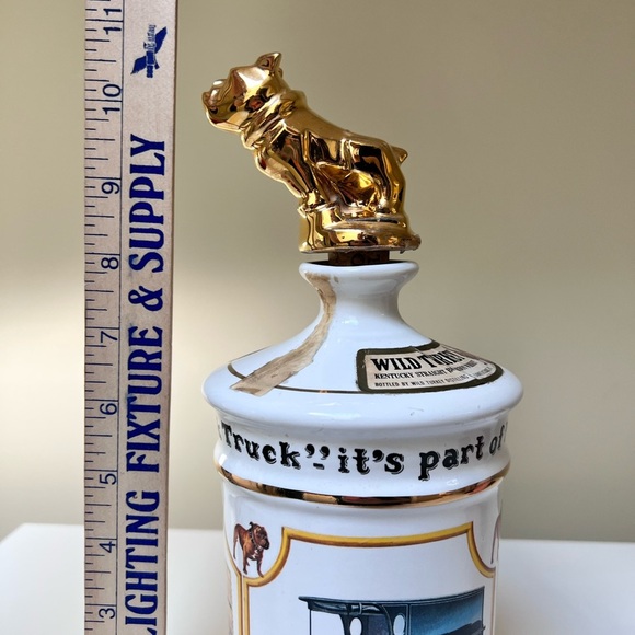 Mack Trucks Vintage Ceramic Wild Turkey Decanter with Gold Bulldog Topper - Picture 8 of 15